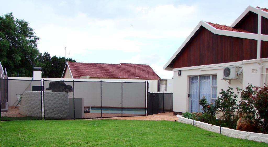 17 On 13Th Guest House Edenvale Luaran gambar