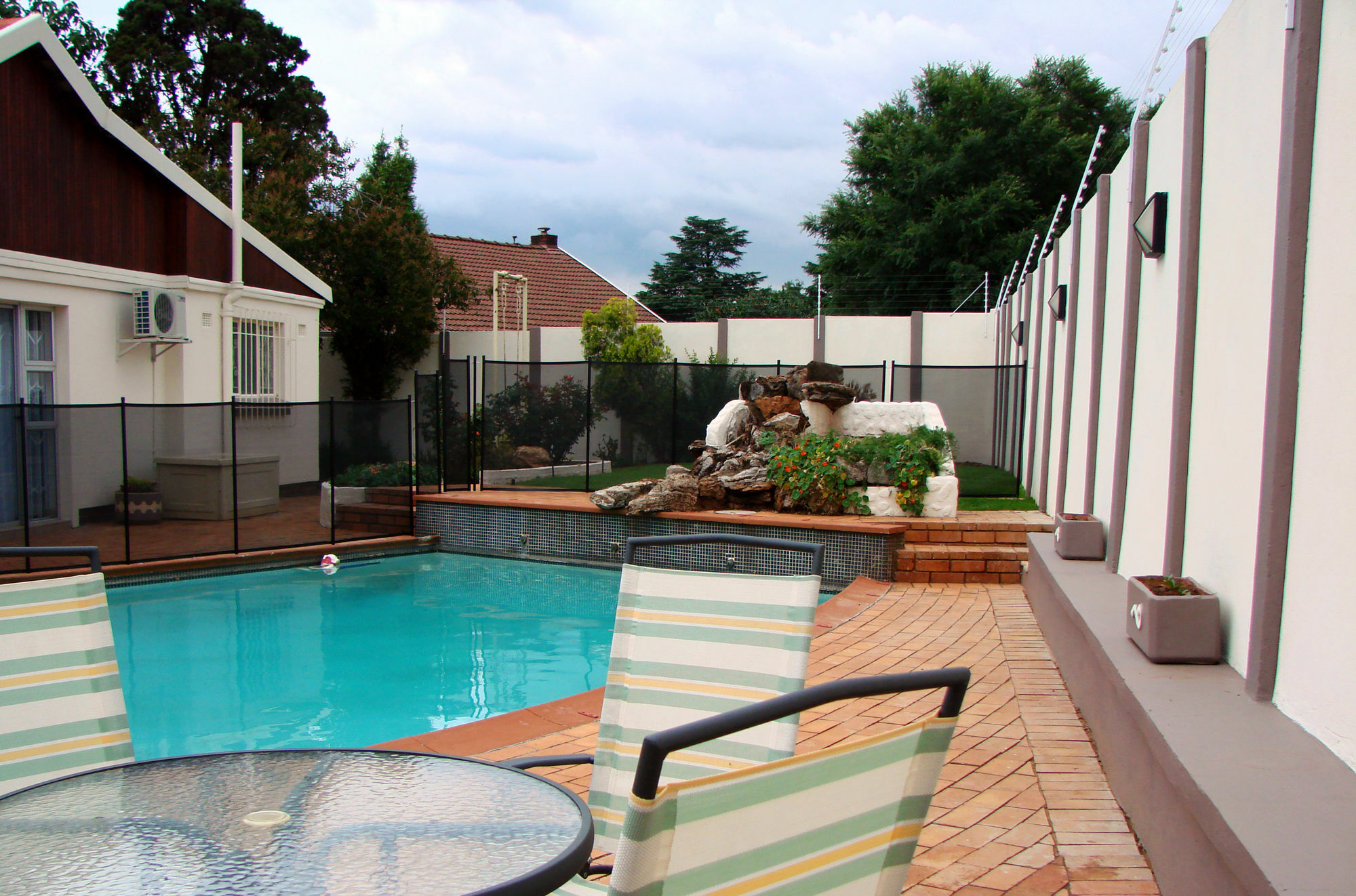 17 On 13Th Guest House Edenvale Luaran gambar